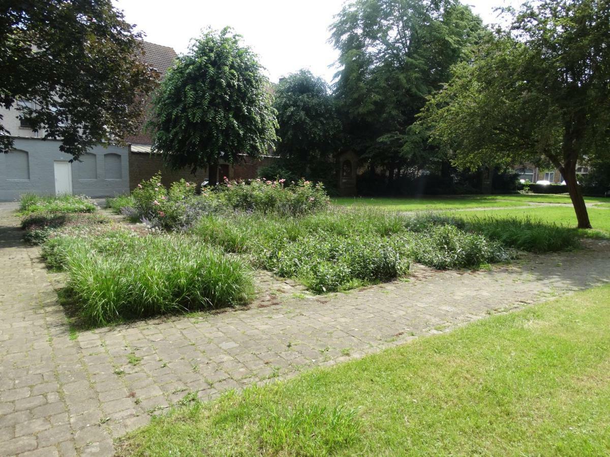 Aan de vestingrand Villa Ieper Buitenkant foto